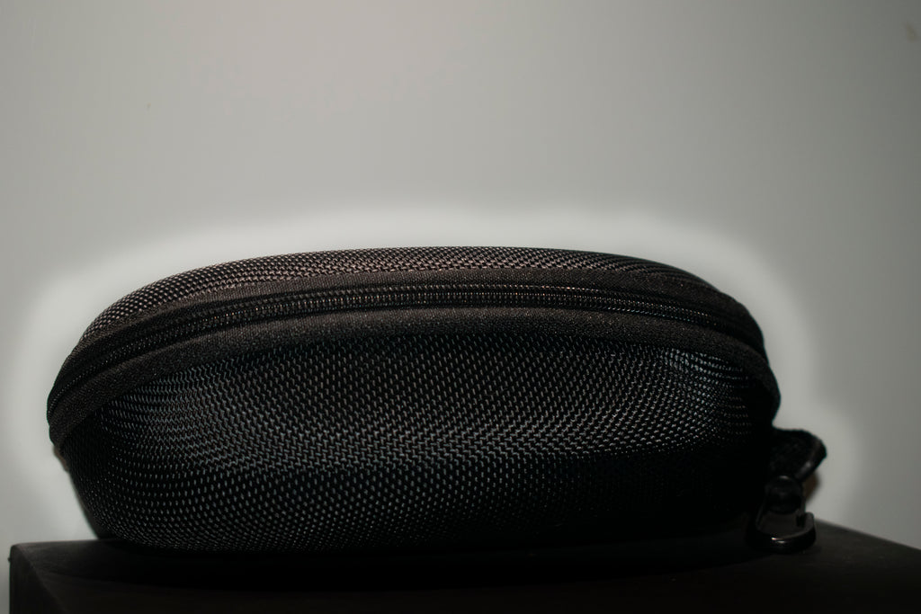 Polariser + Case for a Mobile Phone