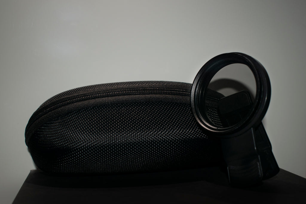 Polariser + Case for a Mobile Phone